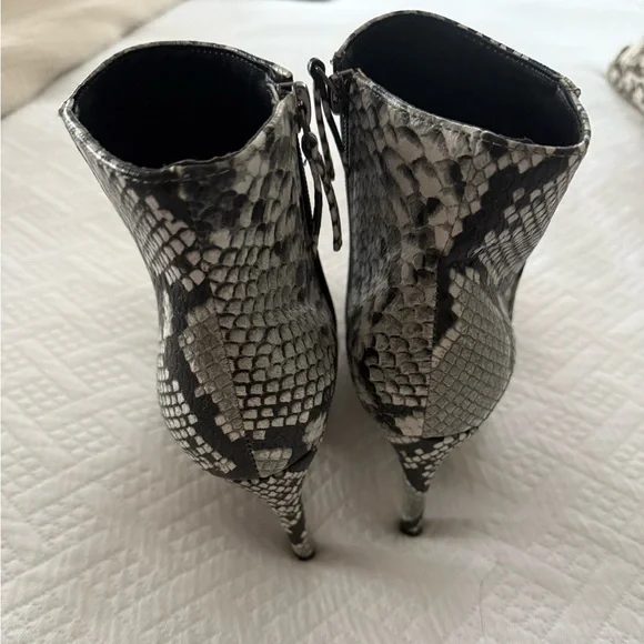 Snake Print Booties - Picture 4 of 6